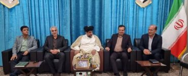 امام جمعه گناوه: خانواده‌ها در زمینه فرزندآوری حمایت شوند