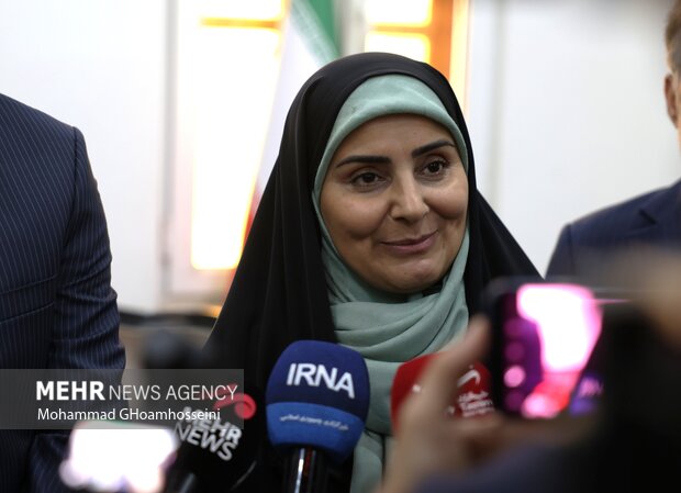 صادق: تا پایان سال ۷۰ هزار واحد مسکونی تحویل داده می‌شود