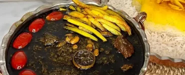 طرز تهیه خورش تره کردی با روش اصیل و محلی