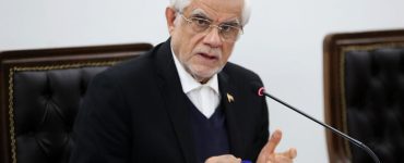 عارف: احیای دریاچه ارومیه یک مسئله فراملی است