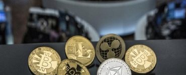 قیمت ارز‌های دیجیتال امروز چهارشنبه ۱۰ دی ۱۴۰۴ / بیت‌کوین بالای ۸۸ هزار دلار، اتریوم کاهش یافت