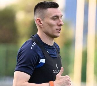 مهاجم تیم ملی ازبکستان به پرسپولیس پیوست