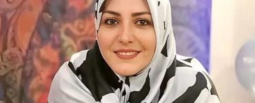 ژست دیدنی المیرا شریفی‌مقدم در کنار یک شتر+ عکس