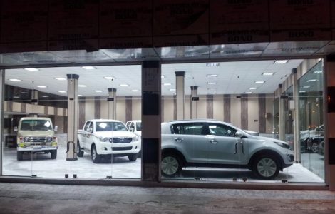 انتقاد دادستان از قیمت خودروها