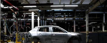 خودروسازان بدون مجوز حق افزایش قیمت ندارند