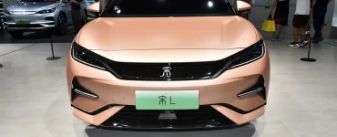 سقوط آزاد بی‌وای‌دی در ژانویه