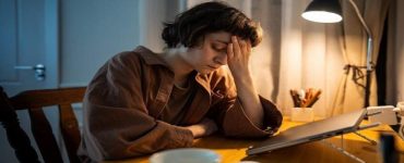 چرا در زمستان احساس استرس و خستگی می‌کنیم؟